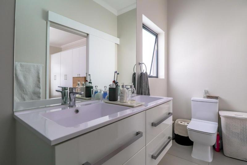 3 Bedroom Property for Sale in Protea Heights Western Cape